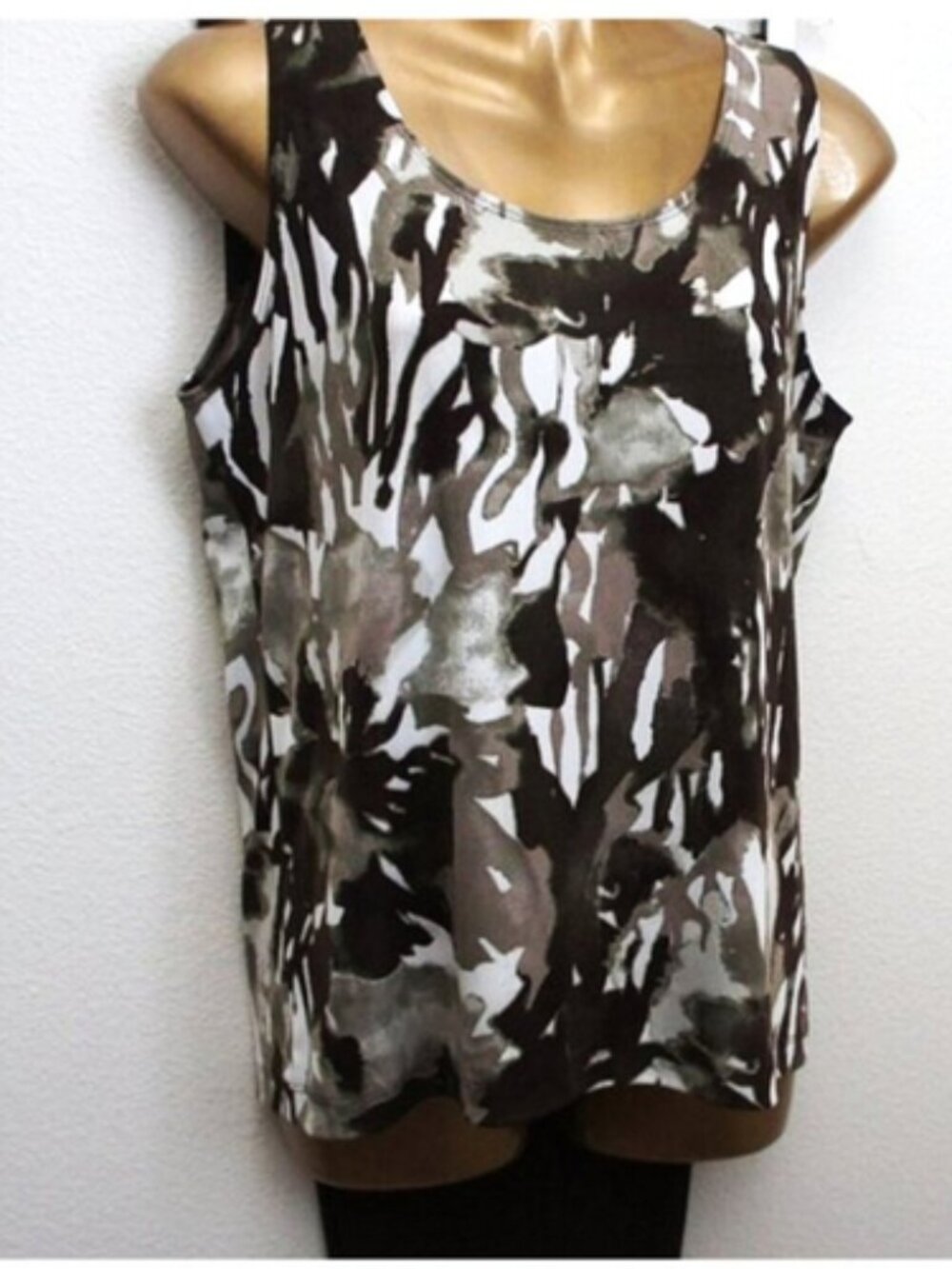 Chico's Easywear Tank Top / Crop Pants Outfit size 1 NWOT